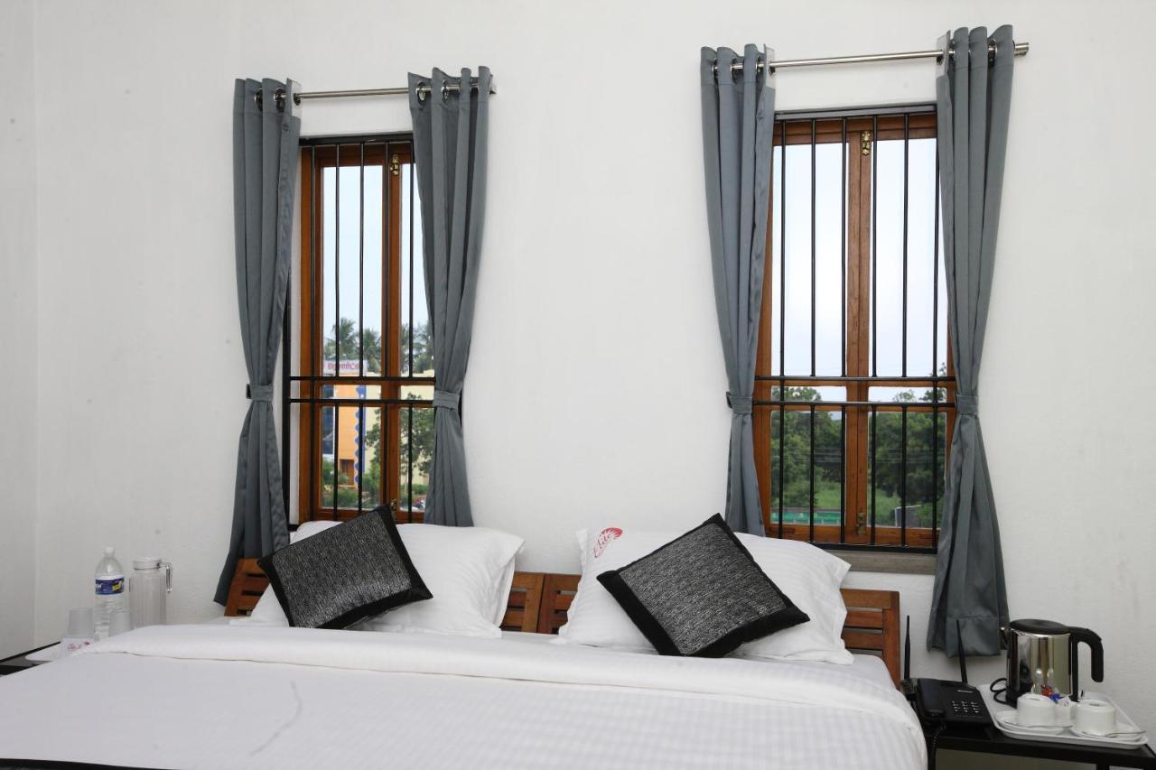 Hotel Du Palais - Auroville Beach Puducherry Exterior foto