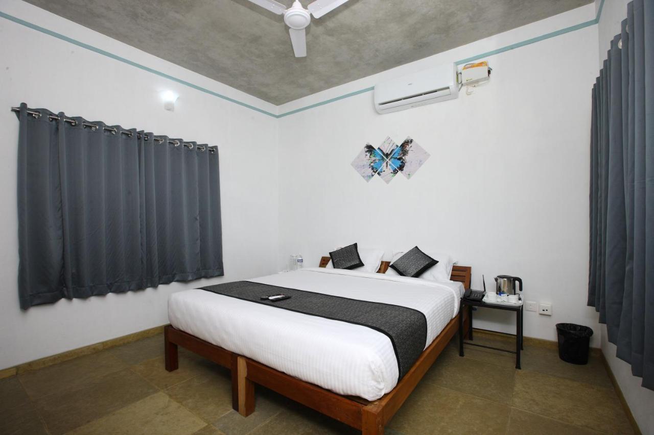 Hotel Du Palais - Auroville Beach Puducherry Exterior foto
