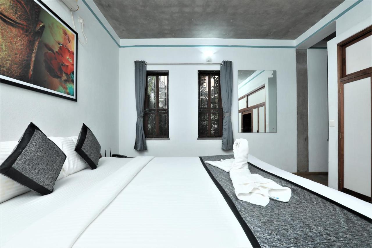 Hotel Du Palais - Auroville Beach Puducherry Exterior foto