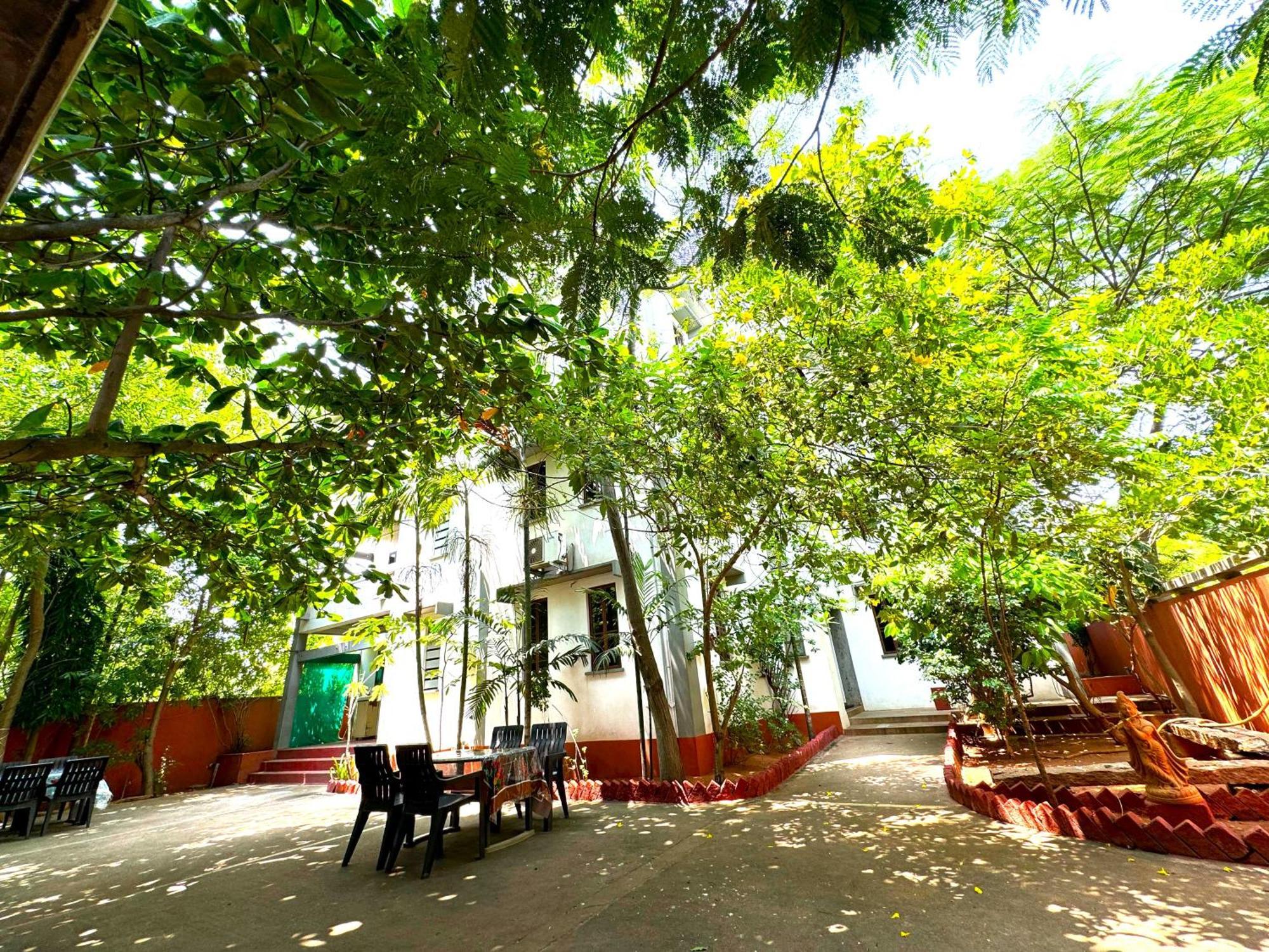 Hotel Du Palais - Auroville Beach Puducherry Exterior foto