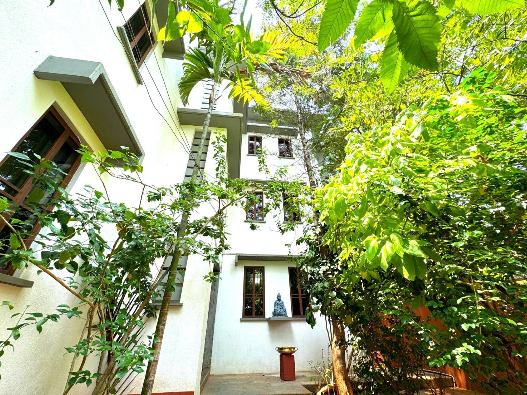 Hotel Du Palais - Auroville Beach Puducherry Exterior foto
